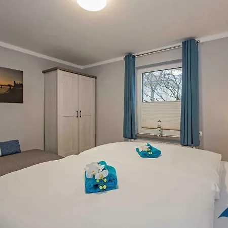 Buntspecht * Heringsdorf (Usedom)